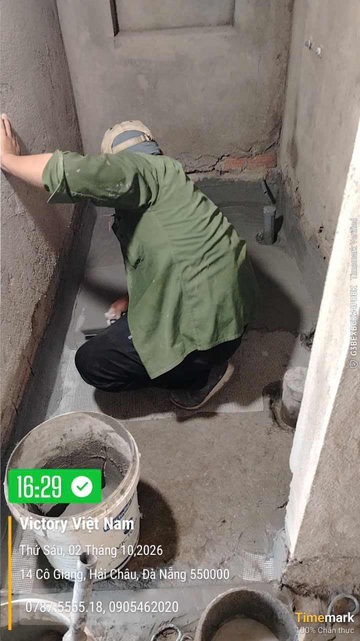 Nhà dân dụng đ. Cô Giang, Đà Nẵng: Chống thấm sàn mái, nhà vệ sinh và bể nước ngầm