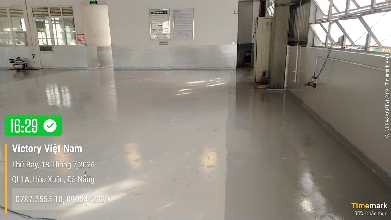 Thi công sơn sàn Epoxy cho xưởng sữa chữa xe ở Hòa Phước, Đà Nẵng