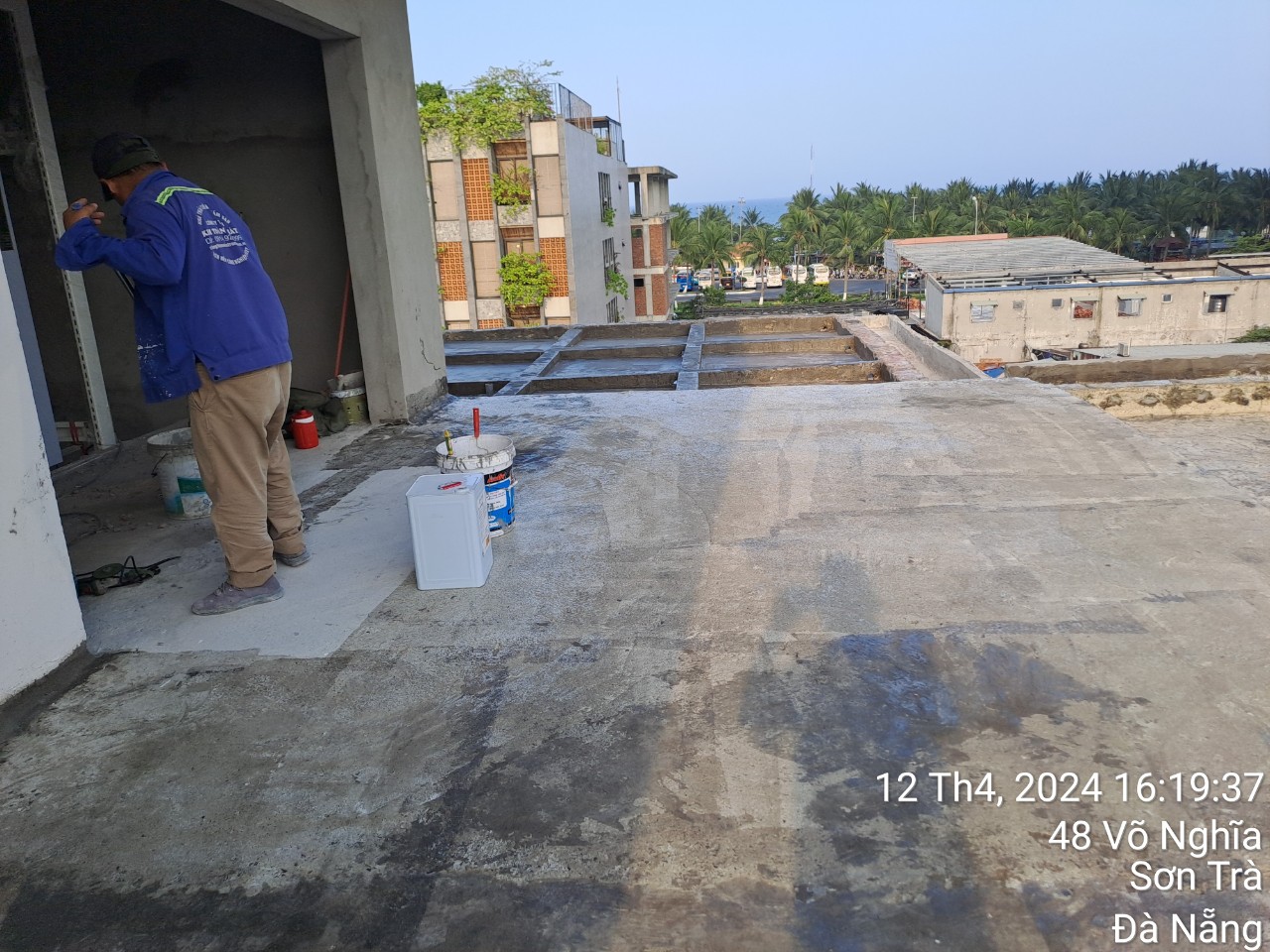 Chống thấm sàn mái Polyurethane siêu đàn hôi UP-144 biệt thự đường Võ Nghĩa tại Đà Nẵng