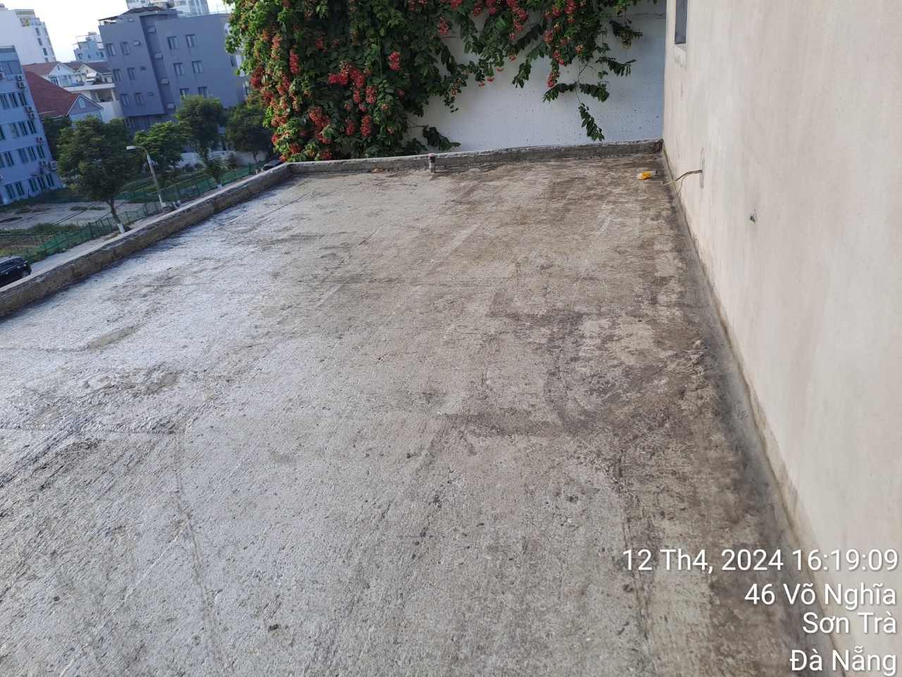 Chống thấm sàn mái Polyurethane siêu đàn hôi UP-144 biệt thự đường Võ Nghĩa tại Đà Nẵng