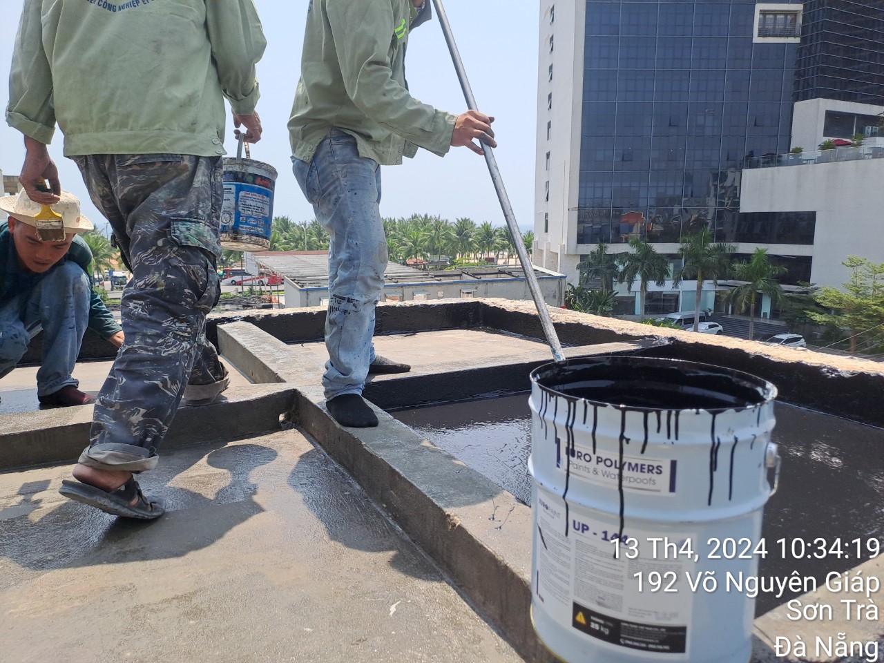 Chống thấm sàn mái Polyurethane siêu đàn hôi UP-144 biệt thự đường Võ Nghĩa tại Đà Nẵng