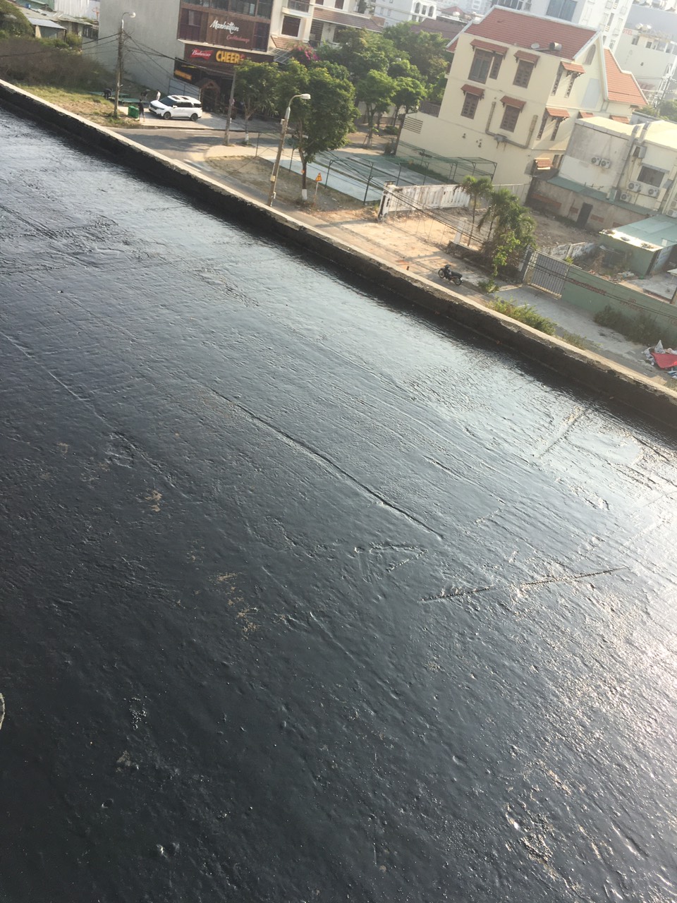 Chống thấm sàn mái Polyurethane siêu đàn hôi UP-144 biệt thự đường Võ Nghĩa tại Đà Nẵng