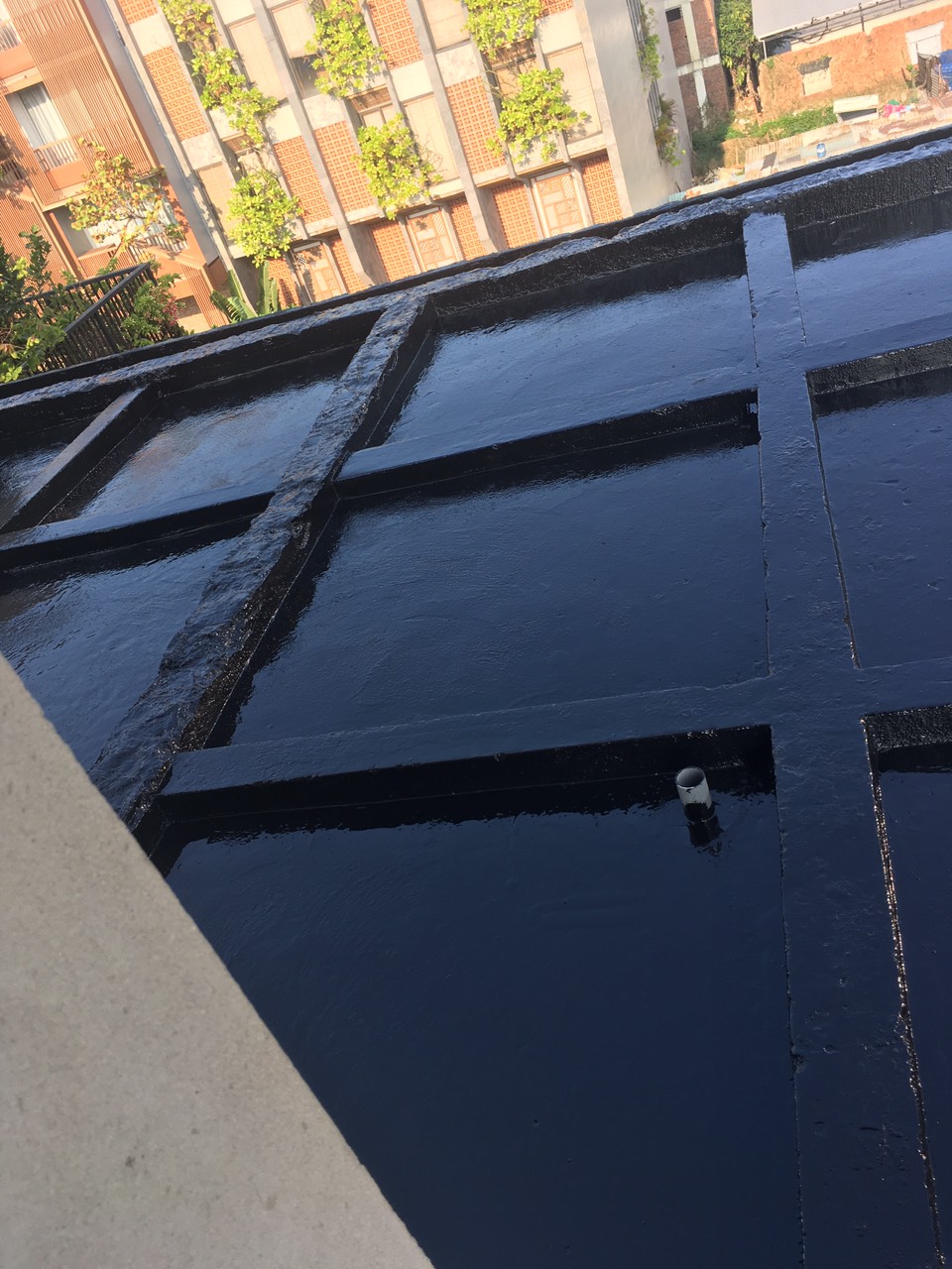 Chống thấm sàn mái Polyurethane siêu đàn hôi UP-144 biệt thự đường Võ Nghĩa tại Đà Nẵng
