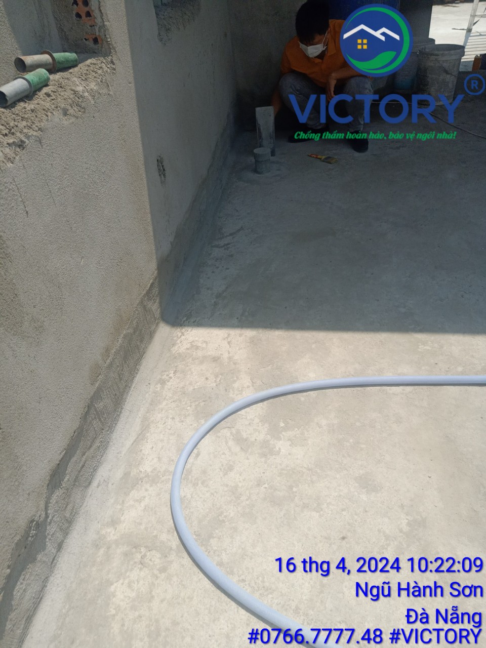 Chống thấm sàn gốc xi măng cho nhà mới xây của đôi vợ chồng trẻ