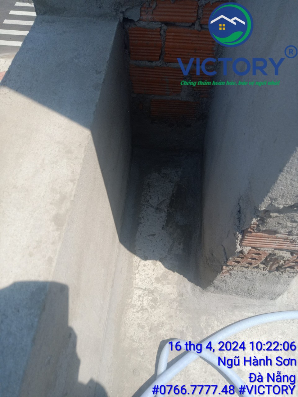 Chống thấm sàn gốc xi măng cho nhà mới xây của đôi vợ chồng trẻ