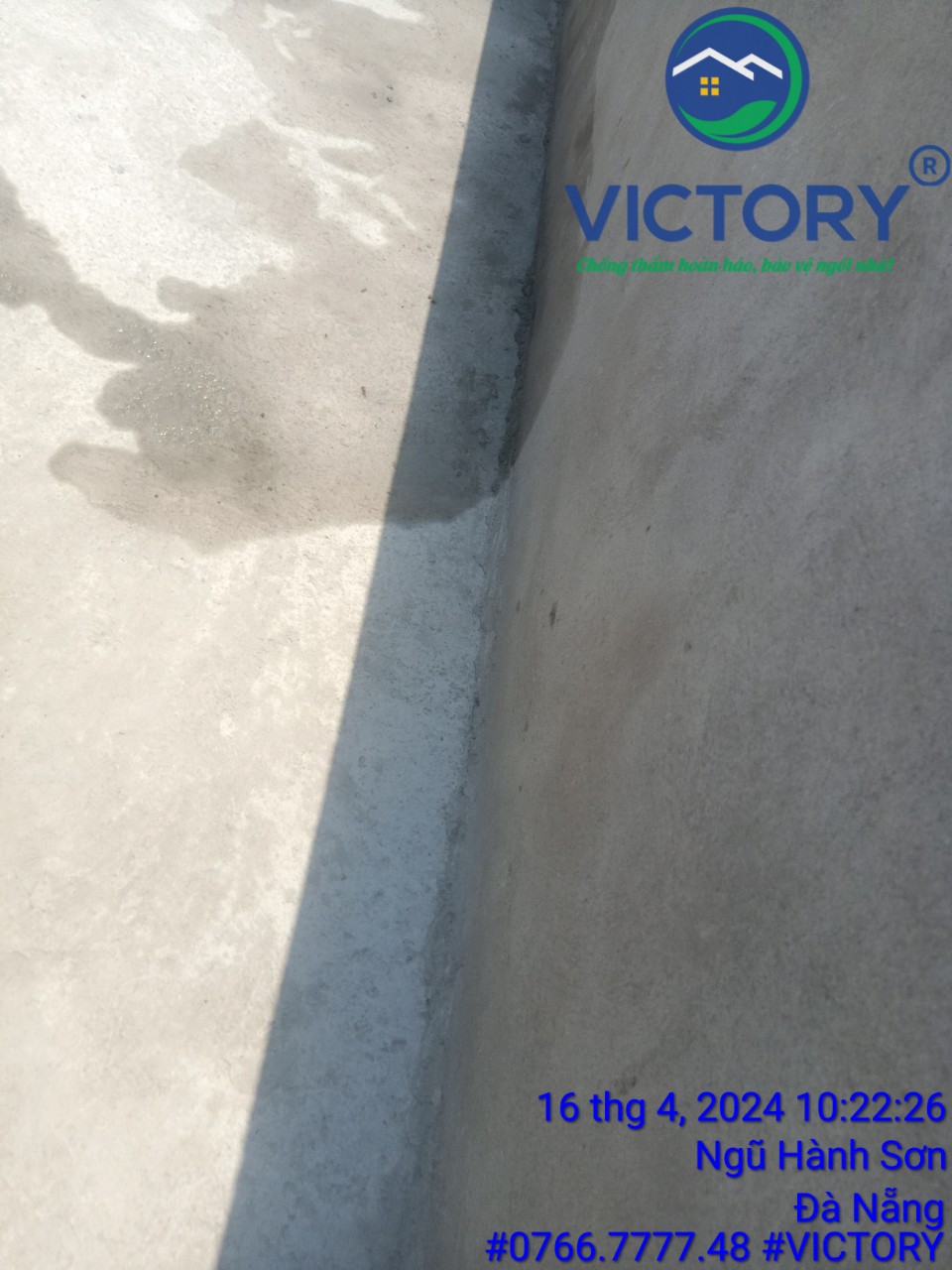 Chống thấm sàn gốc xi măng cho nhà mới xây của đôi vợ chồng trẻ