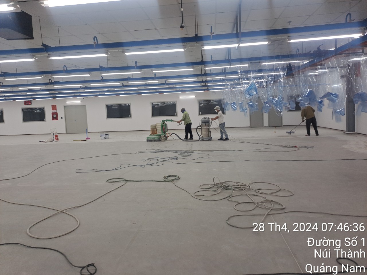 Công trình sơn sàn epoxy nhà xưởng Cty CCI Việt Nam hơn 2400m2