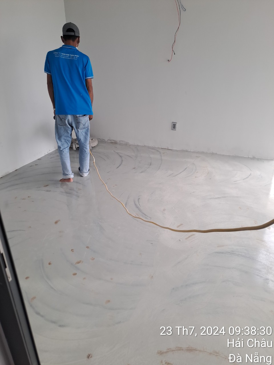 Sơn sàn Epoxy toà Building cực đẹp gần sân bay Đà Nẵng
